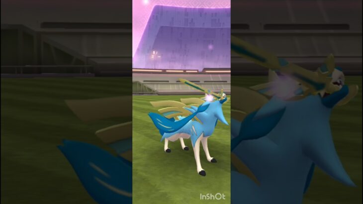 【ポケモンgo】ザシアンでツボツボ討伐してみた〜【レイド】#shorts #ポケモンgo #対戦動画 #レイド #バズれ