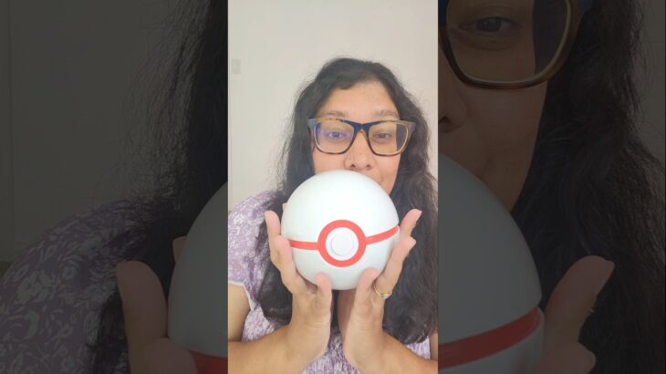 Pokemon Go Dragonite box with primer ball deck box. Let’s check out the goodies inside together!